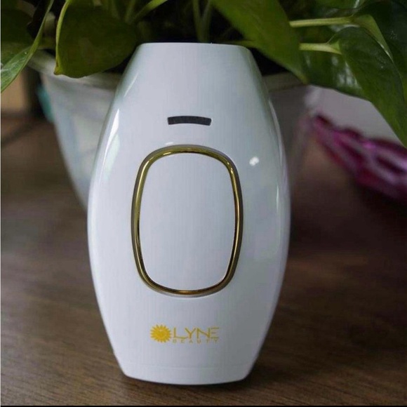 Lyne IPL Hair Removal Laser Comfort Permanent Device for All Parts of the Body - Picture 1 of 8